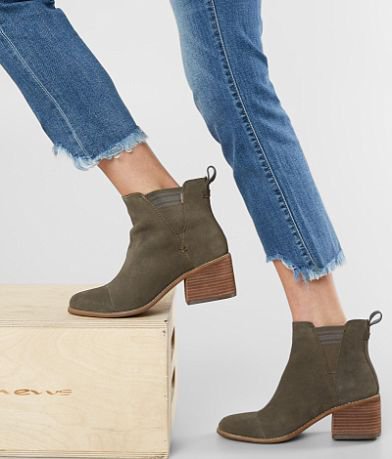 Trending women's store boots 2018